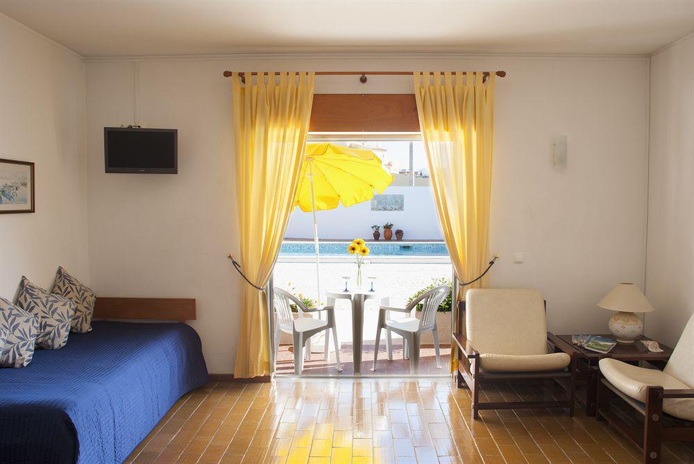 Apartamentos Turisticos Sollagos Exterior photo