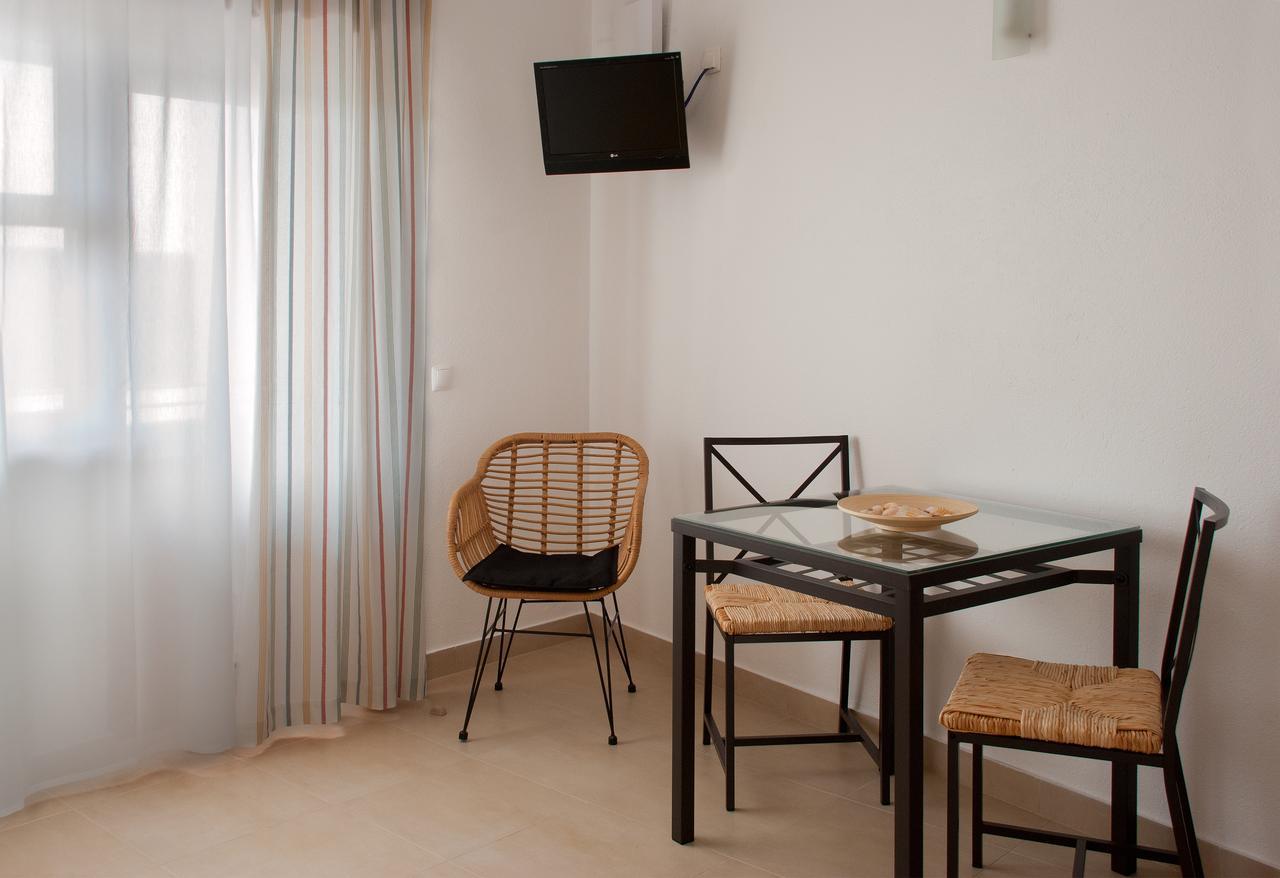 Apartamentos Turisticos Sollagos Exterior photo